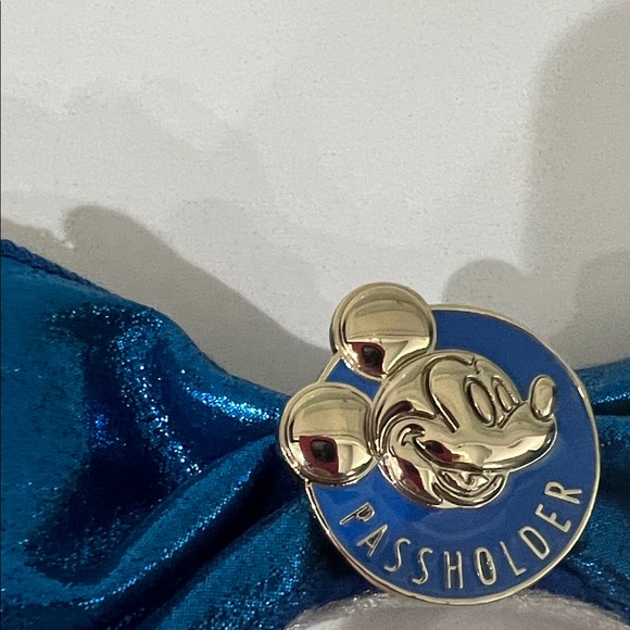 Disney Blue and Gold Sequin Minnie Mouse Ears main image 4